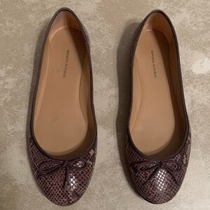 Banana Republic ballet flat snake print Brown 9.5
